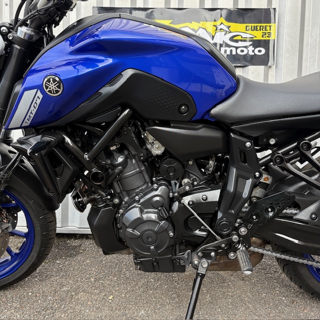 3603 YAMAHA MT-07 2021 FULL (9)